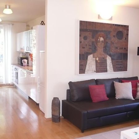 Apartment Kosatcova ปราก ภายนอก รูปภาพ
