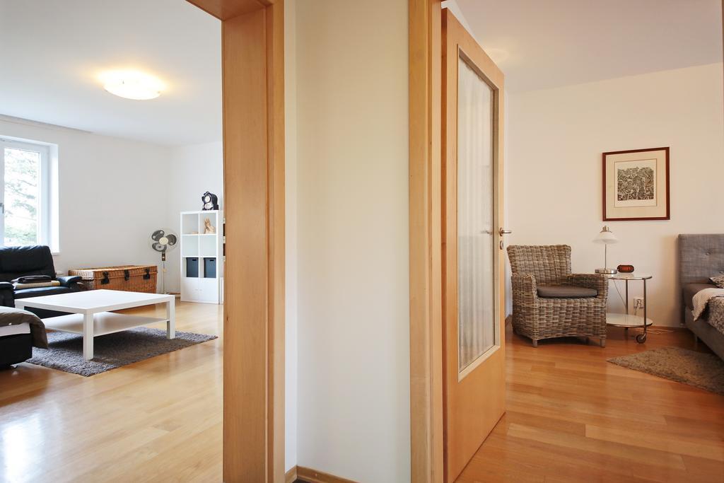Apartment Kosatcova ปราก ภายนอก รูปภาพ